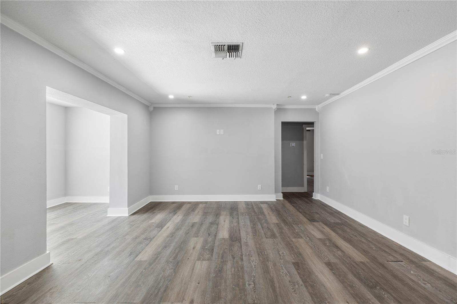 Image 31 of 67 For 3901 Platt Street