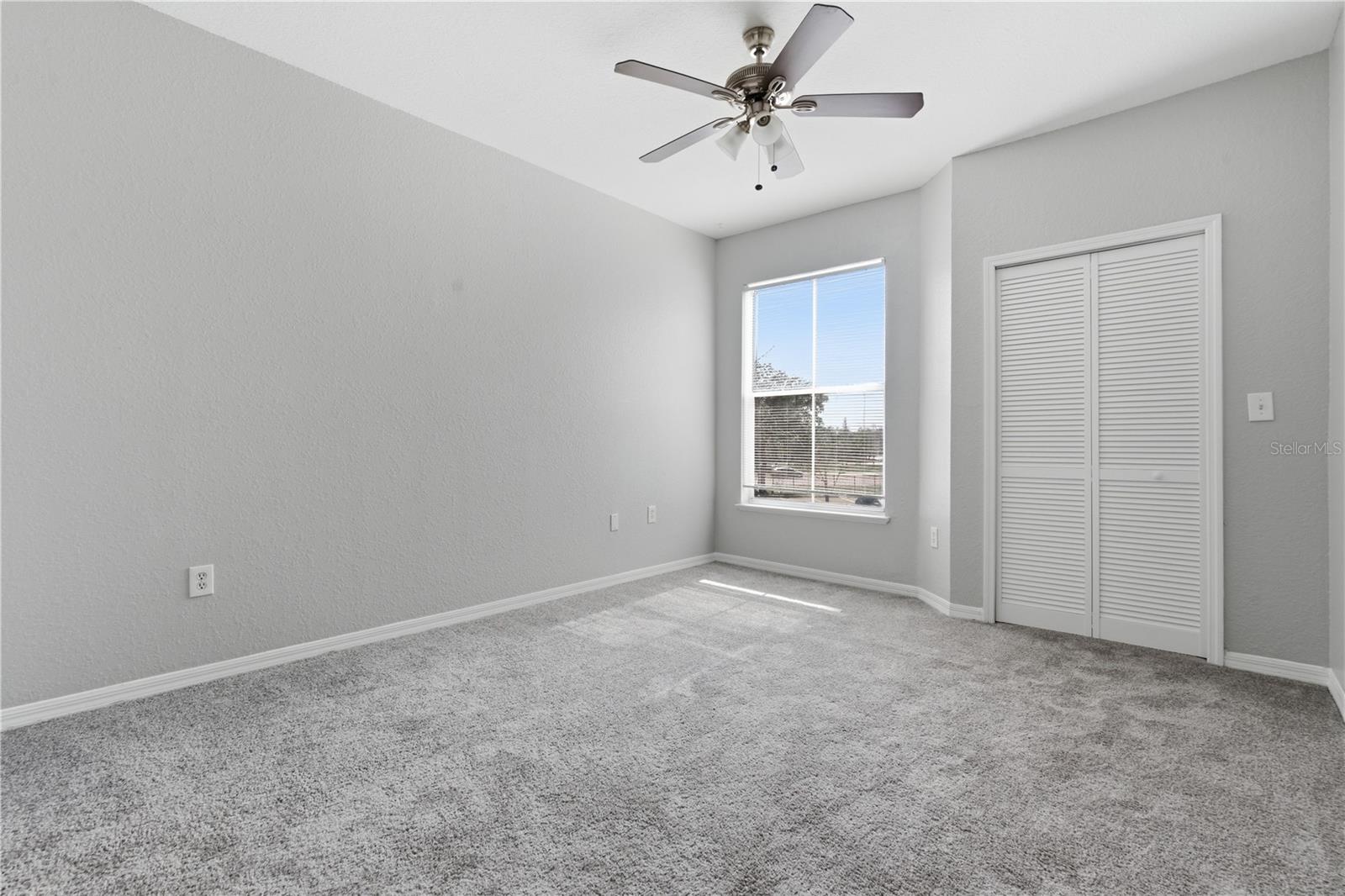 Image 15 of 29 For 5507 Legacy Crescent Place 202