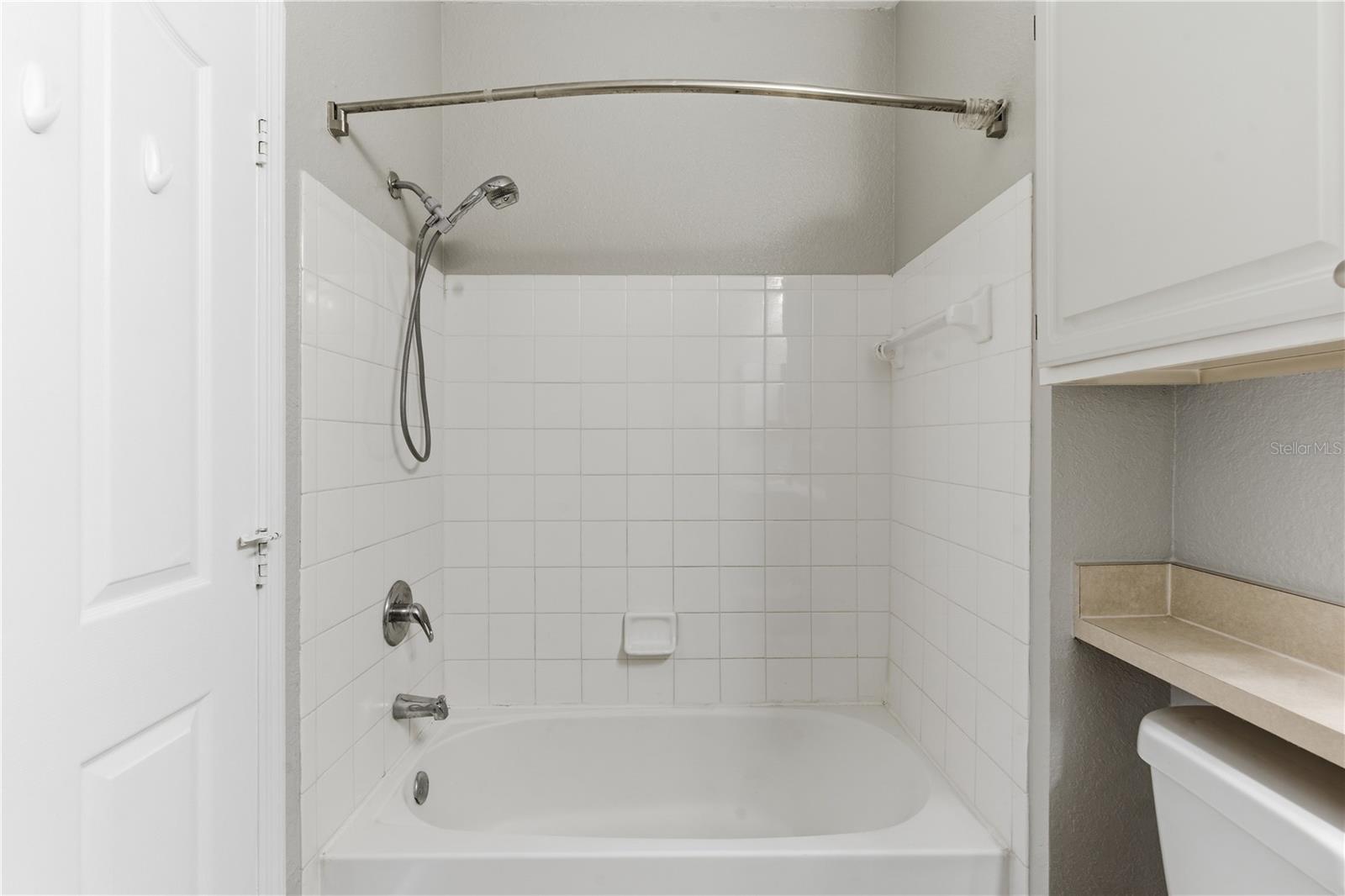 Image 18 of 29 For 5507 Legacy Crescent Place 202