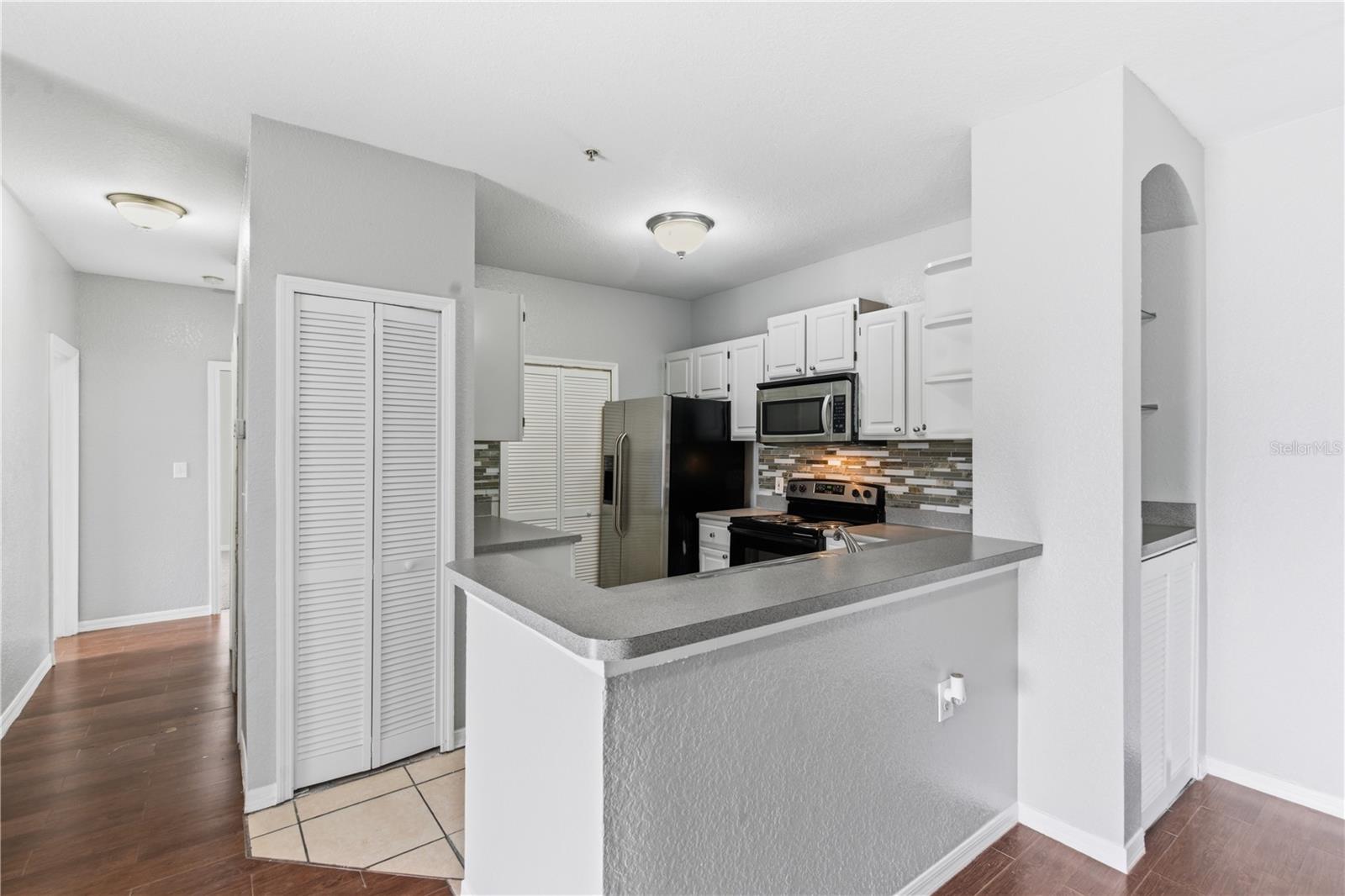 Image 2 of 29 For 5507 Legacy Crescent Place 202