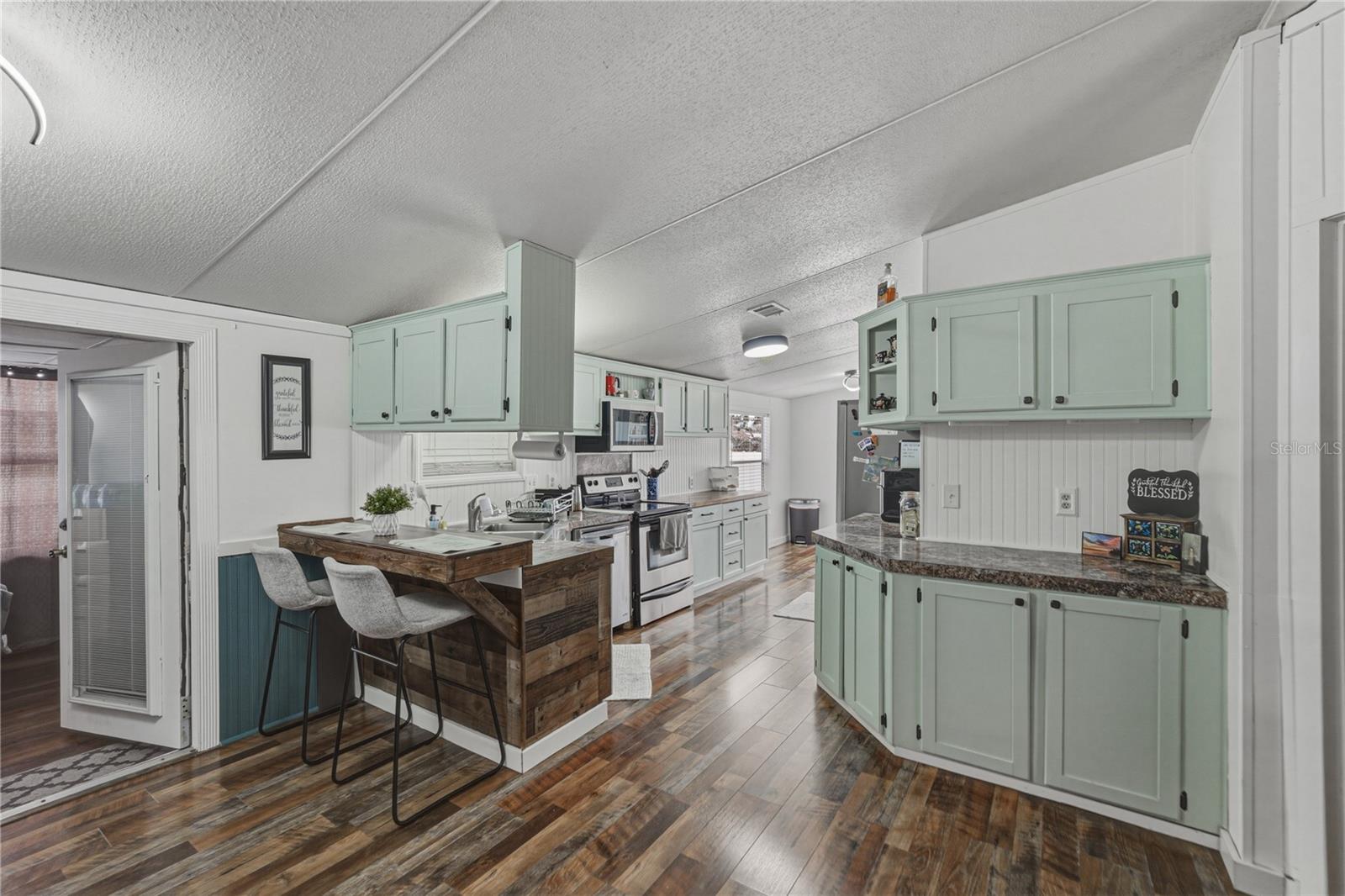 Image 15 of 51 For 4695 Turner Road