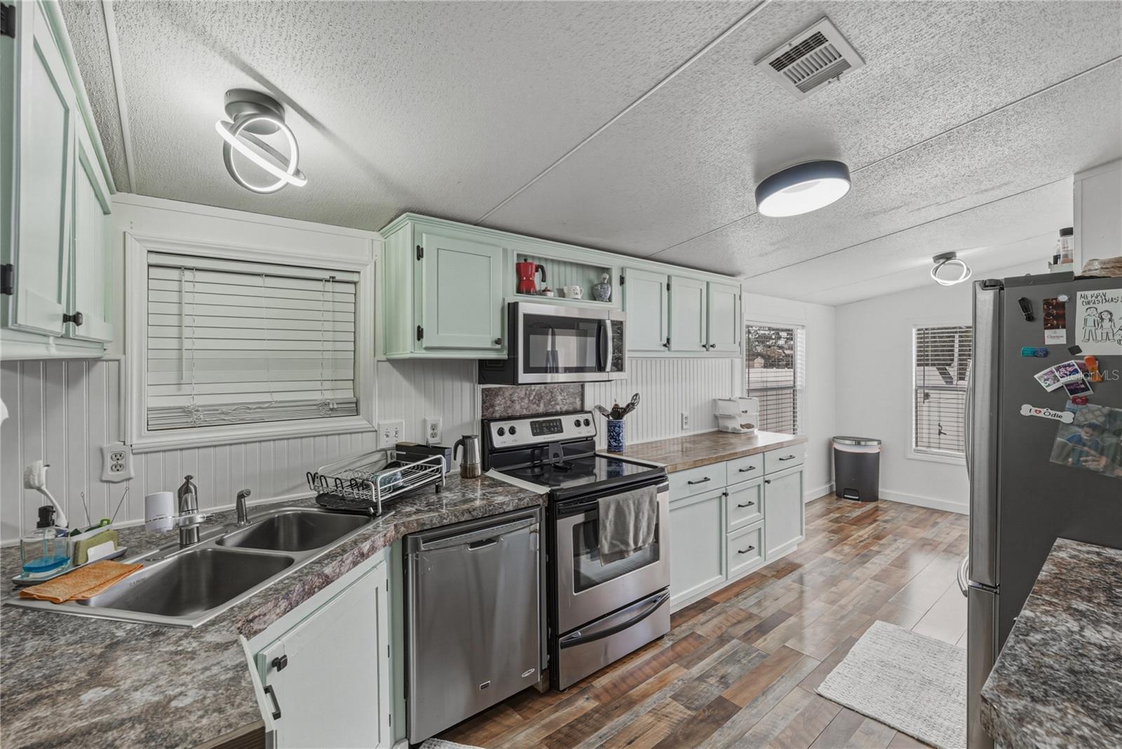 Image 16 of 51 For 4695 Turner Road