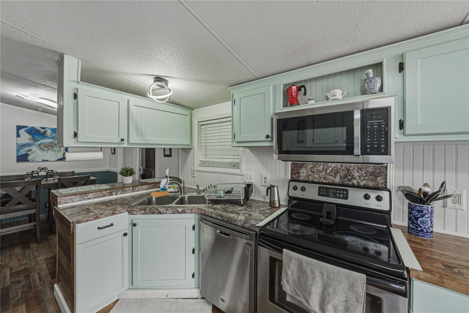 Image 17 of 51 For 4695 Turner Road