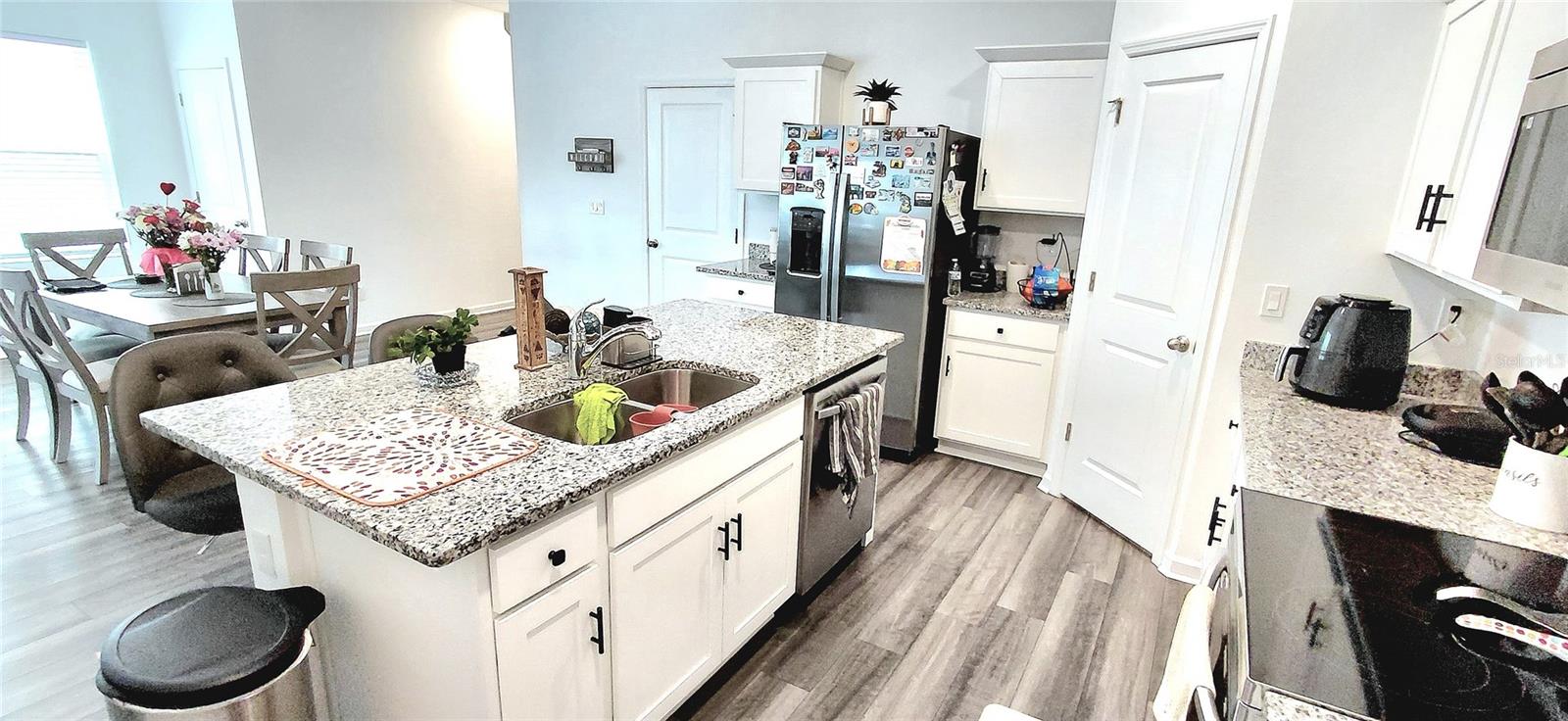 Image 12 of 56 For 38457 Honeysuckle Drive