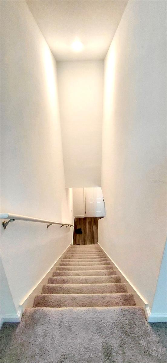 Image 23 of 56 For 38457 Honeysuckle Drive