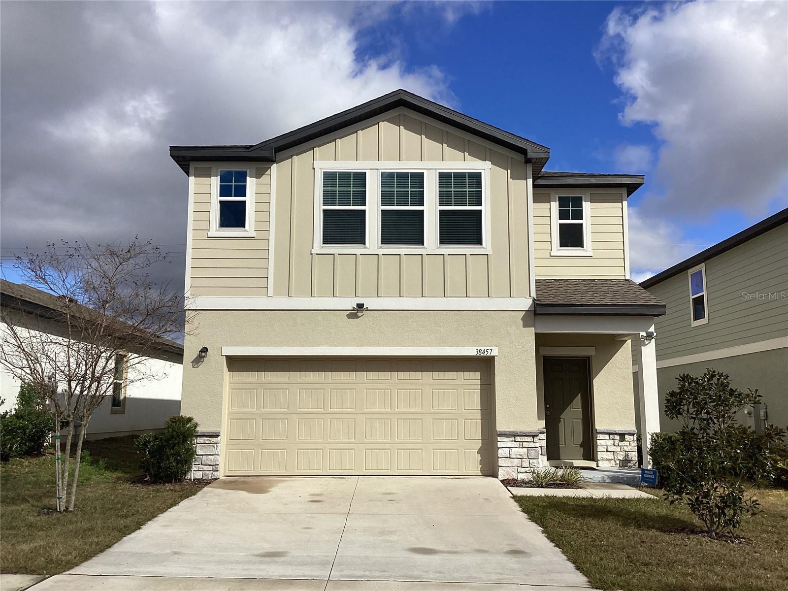 Image 3 of 56 For 38457 Honeysuckle Drive