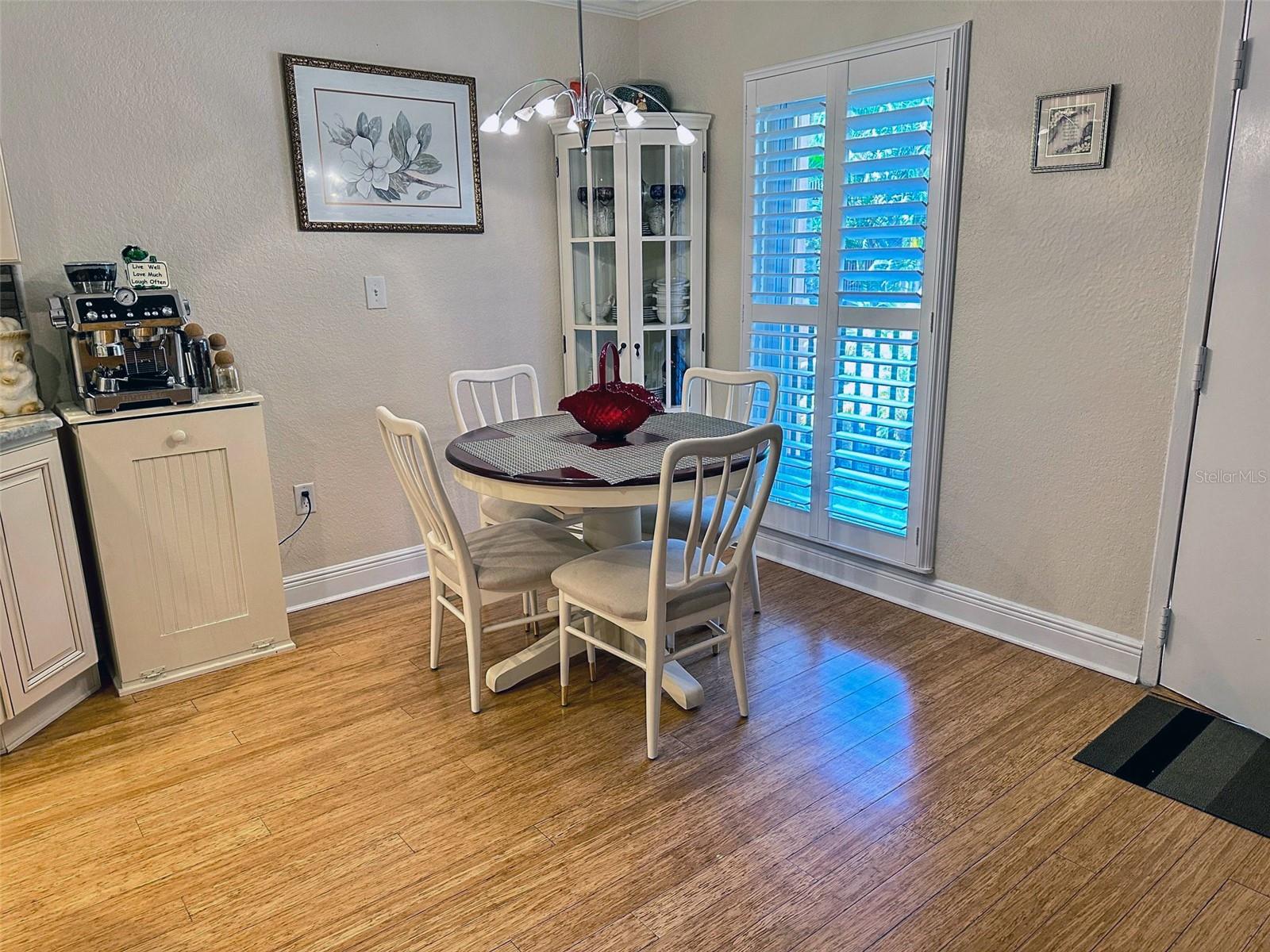 Image 34 of 67 For 8911 Blind Pass Road 220