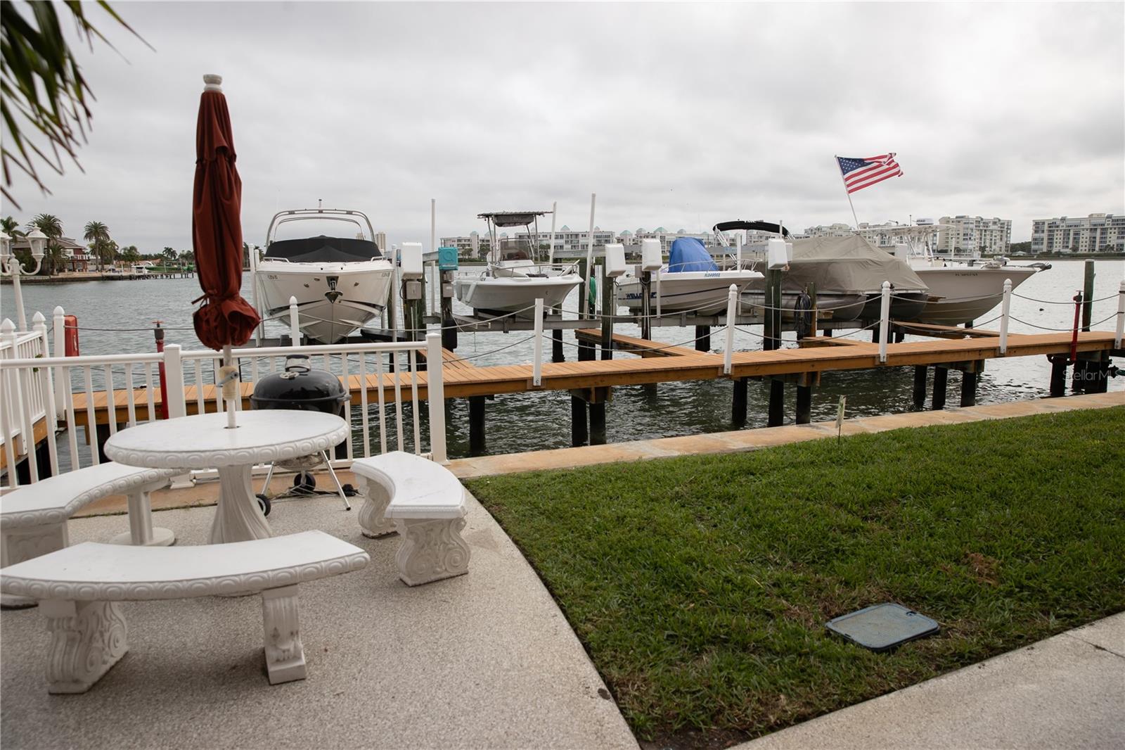 Image 8 of 67 For 8911 Blind Pass Road 220