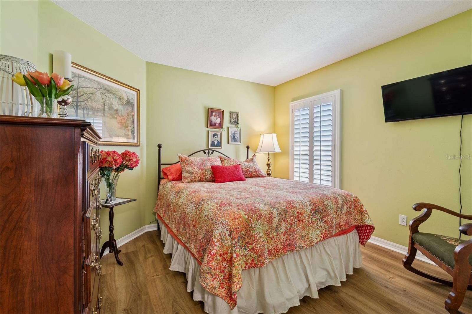 Listing photo id 34 for 3301 Black Gum Court