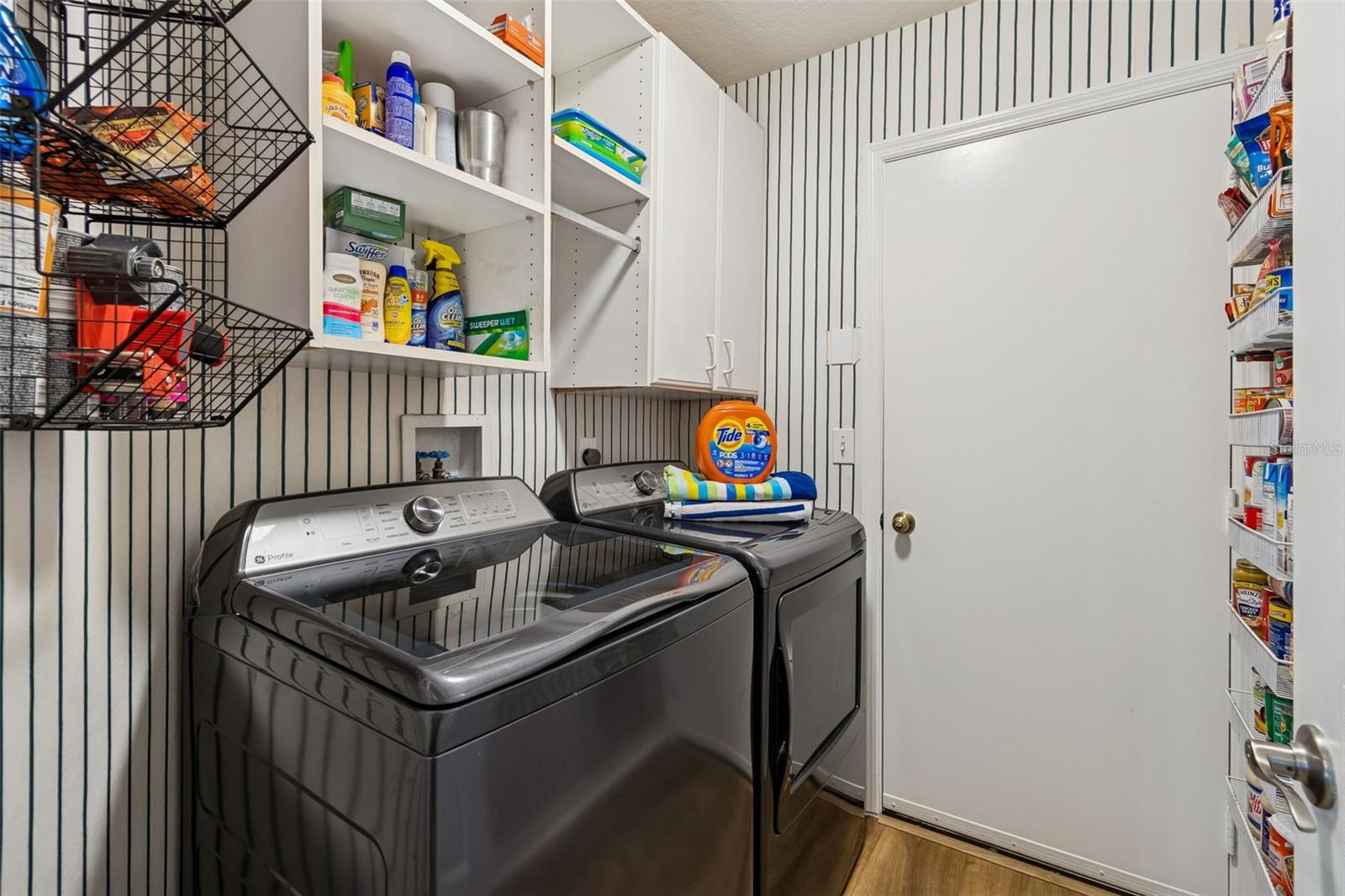 Listing photo id 36 for 3301 Black Gum Court