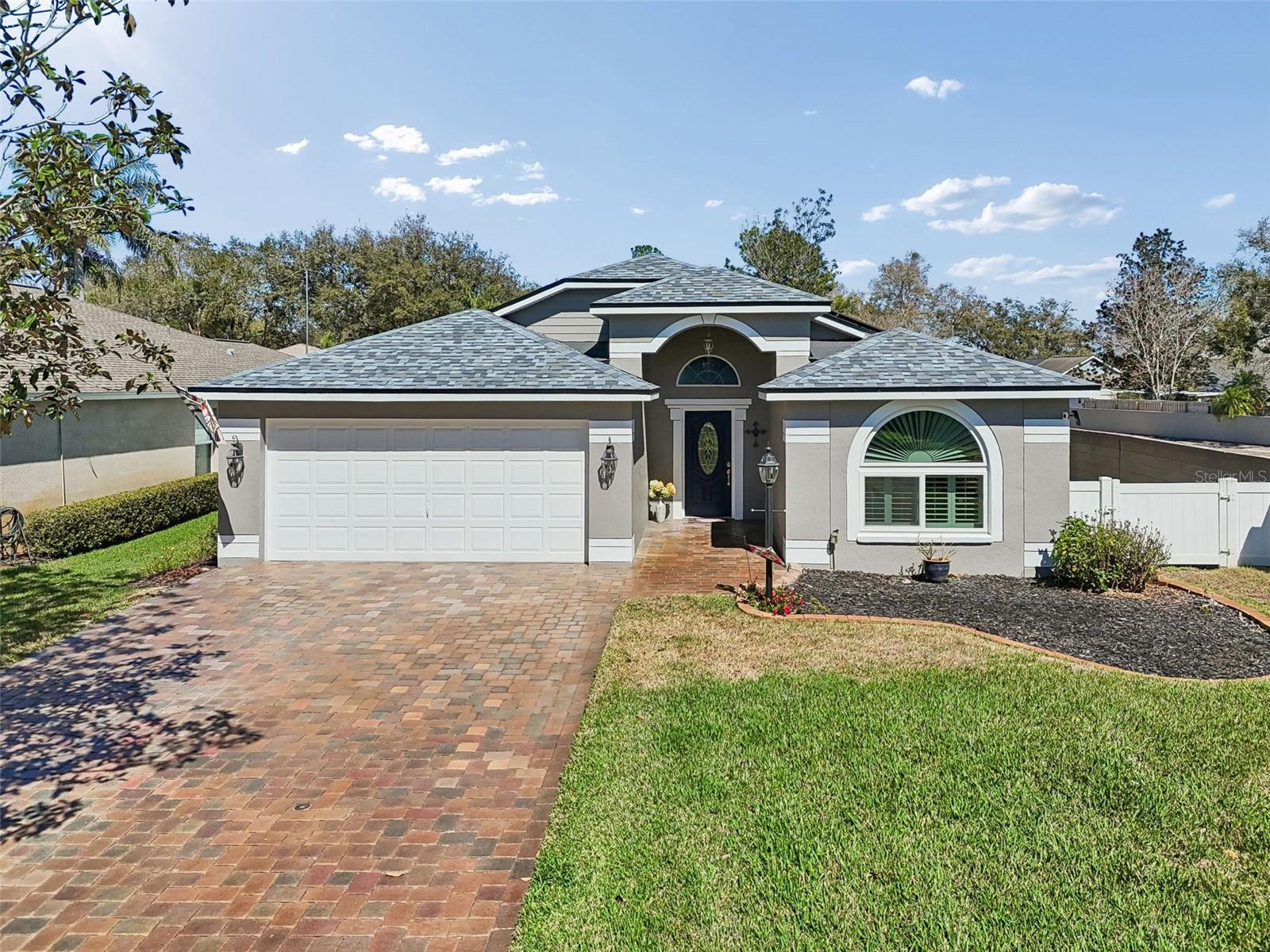 Listing photo id 47 for 3301 Black Gum Court