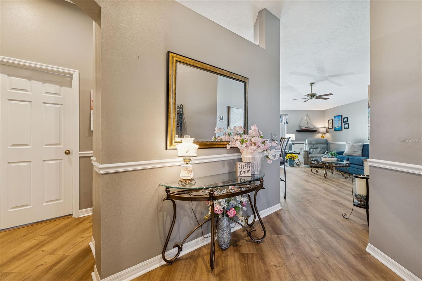 Listing photo id 5 for 3301 Black Gum Court