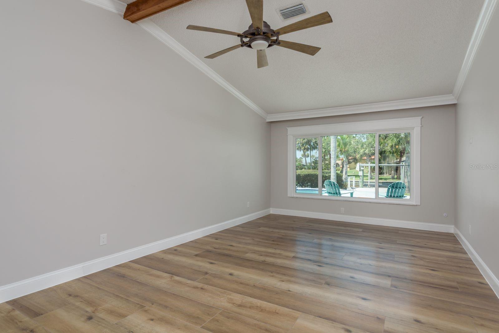 Image 9 of 48 For 4246 Marine Parkway