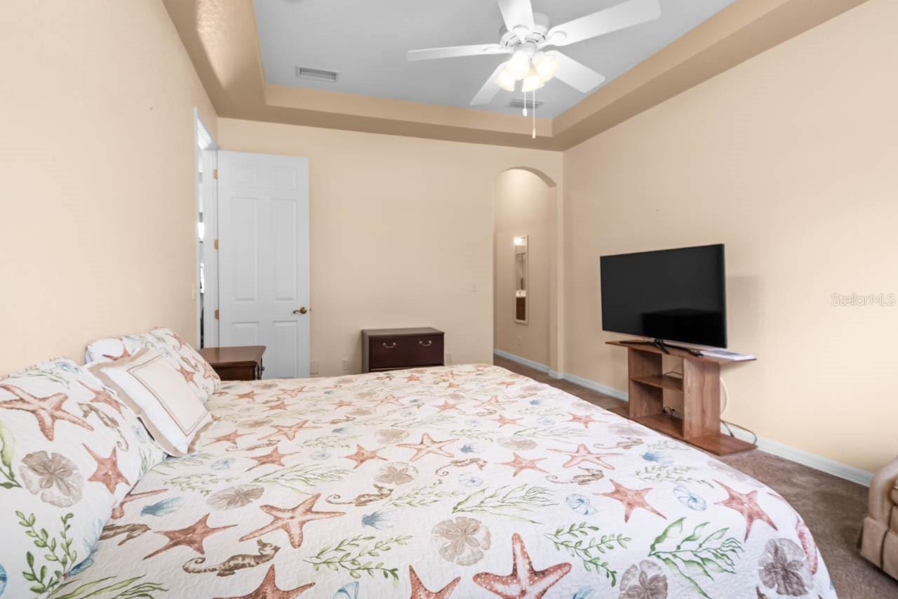 Image 13 of 22 For 1007 Chelsea Greens Court 36