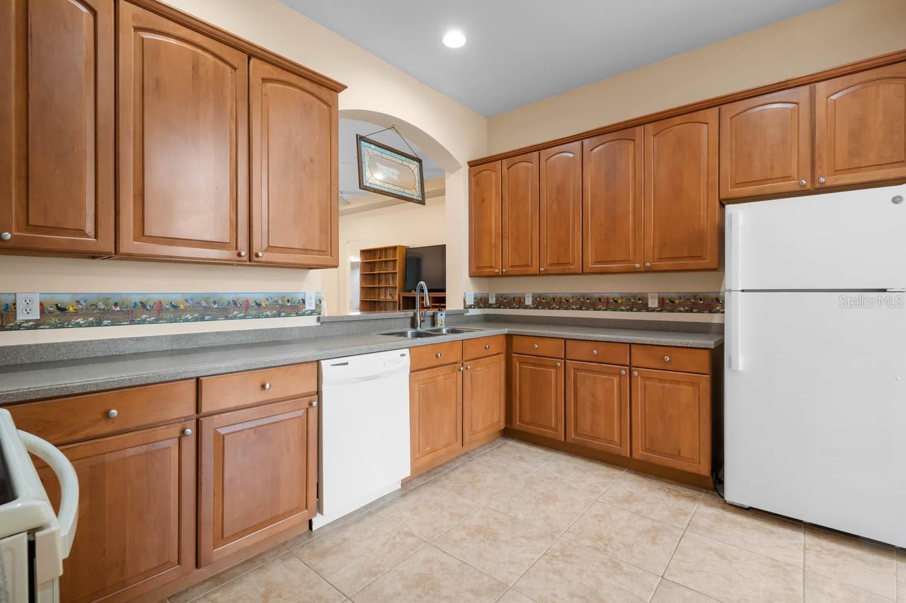 Image 6 of 22 For 1007 Chelsea Greens Court 36