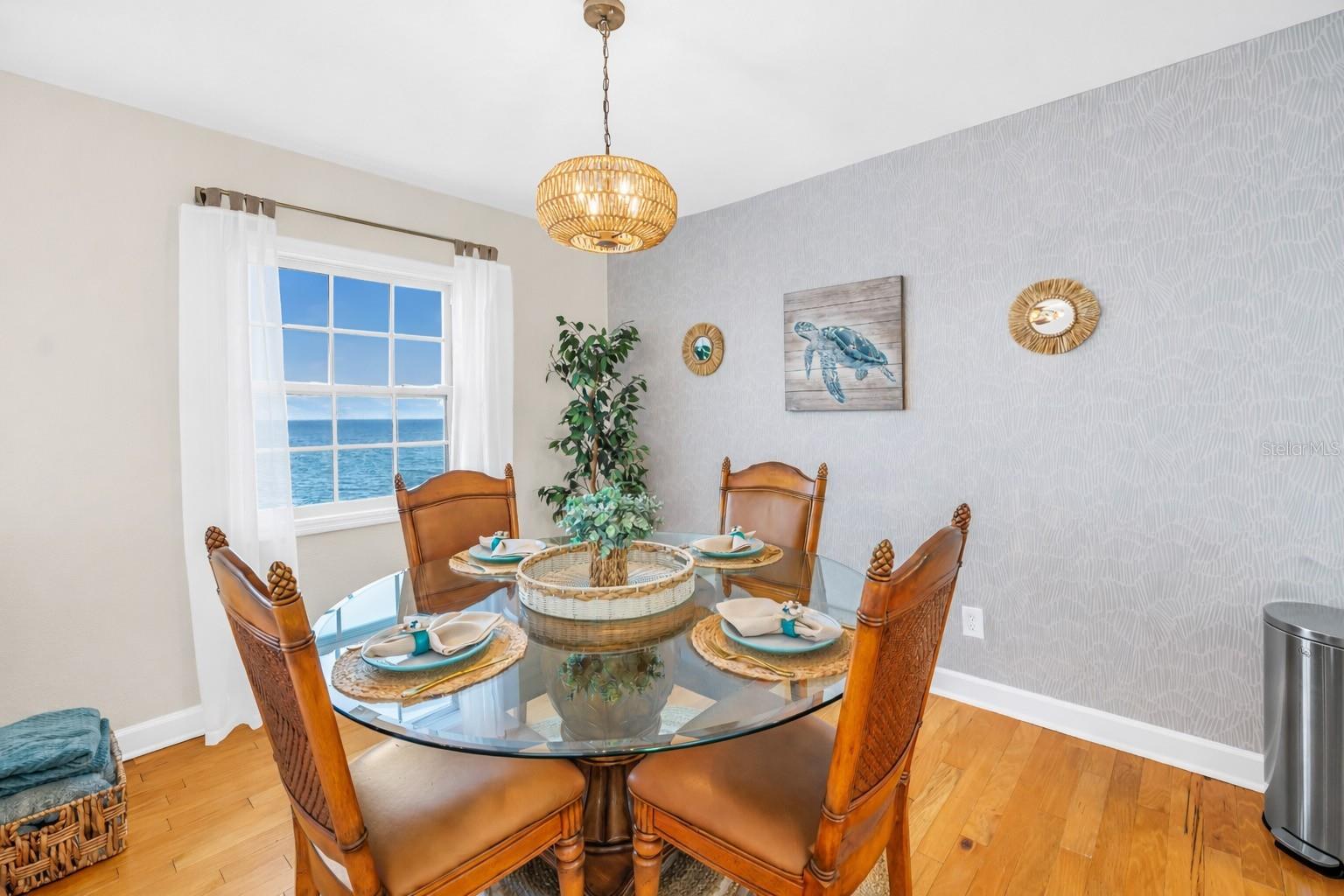 Image 16 of 40 For 5102 Coquina Key Drive Se D