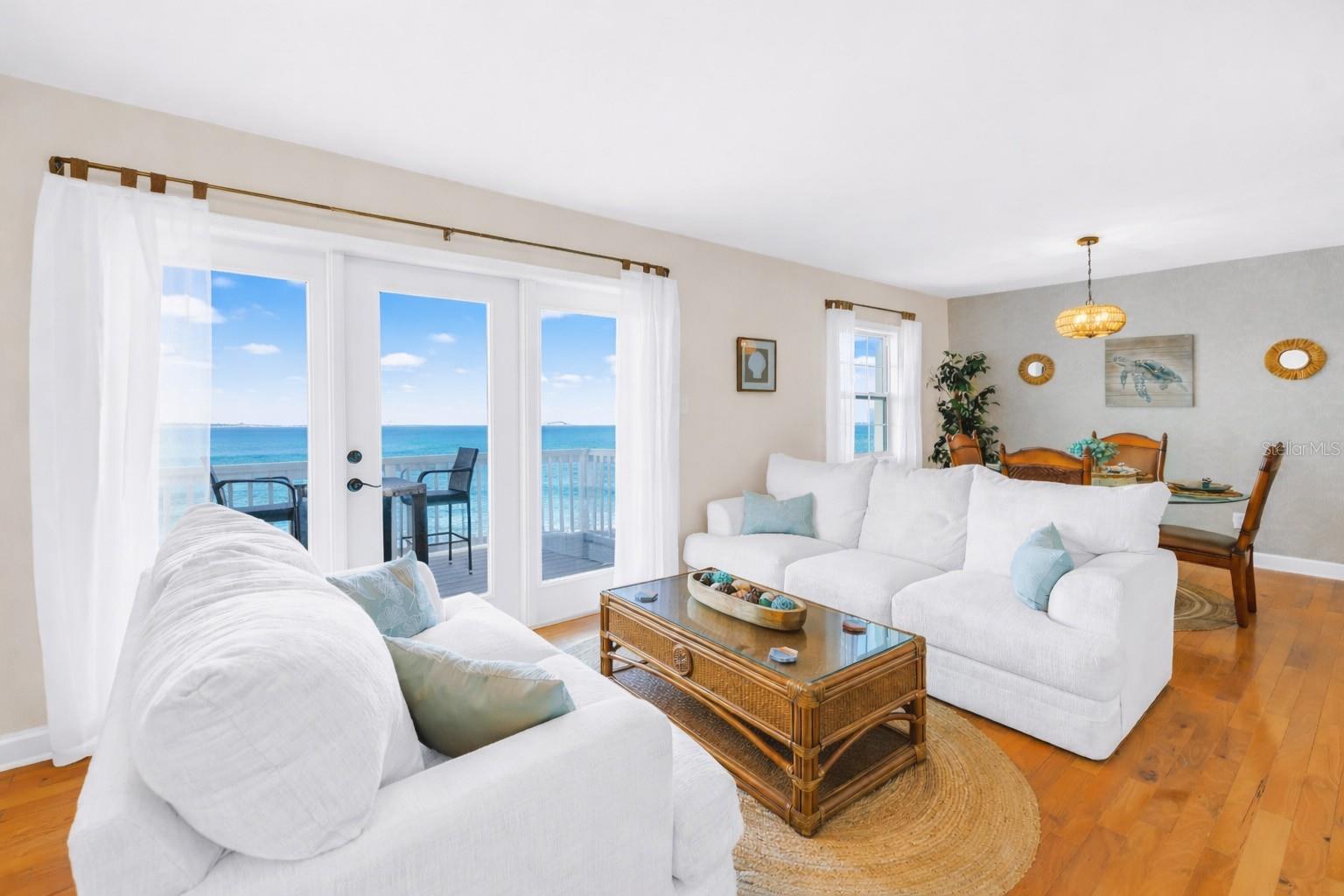 Image 2 of 40 For 5102 Coquina Key Drive Se D