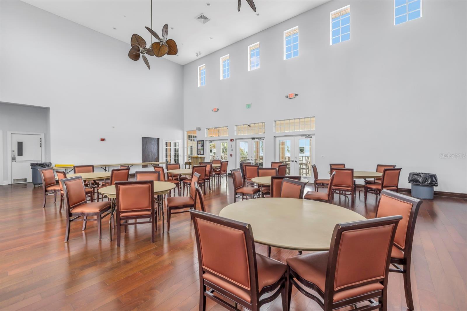 Image 25 of 40 For 5102 Coquina Key Drive Se D