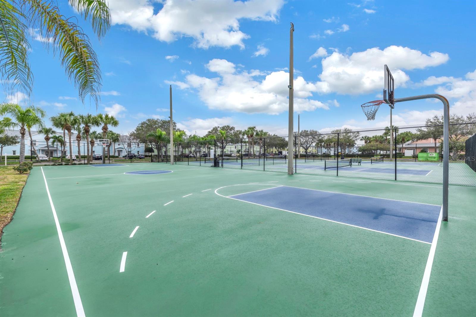 Image 27 of 40 For 5102 Coquina Key Drive Se D