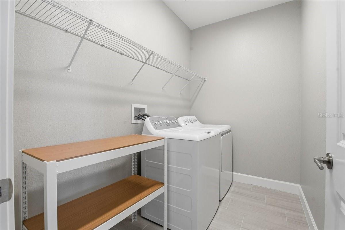 Image 35 of 99 For 4664 Lagona Lane