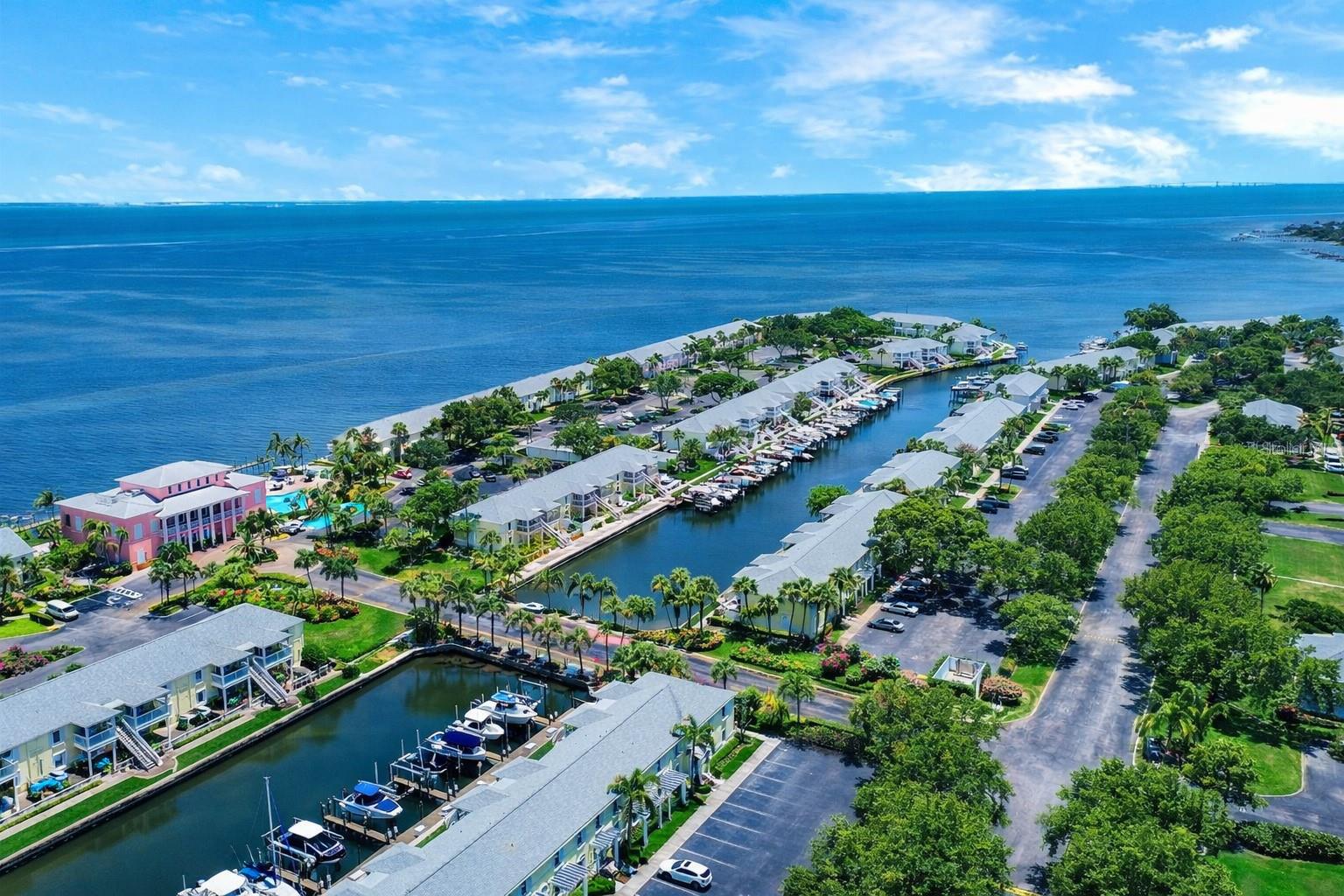 Details for 5048 Beach Drive Se F, ST PETERSBURG, FL 33705