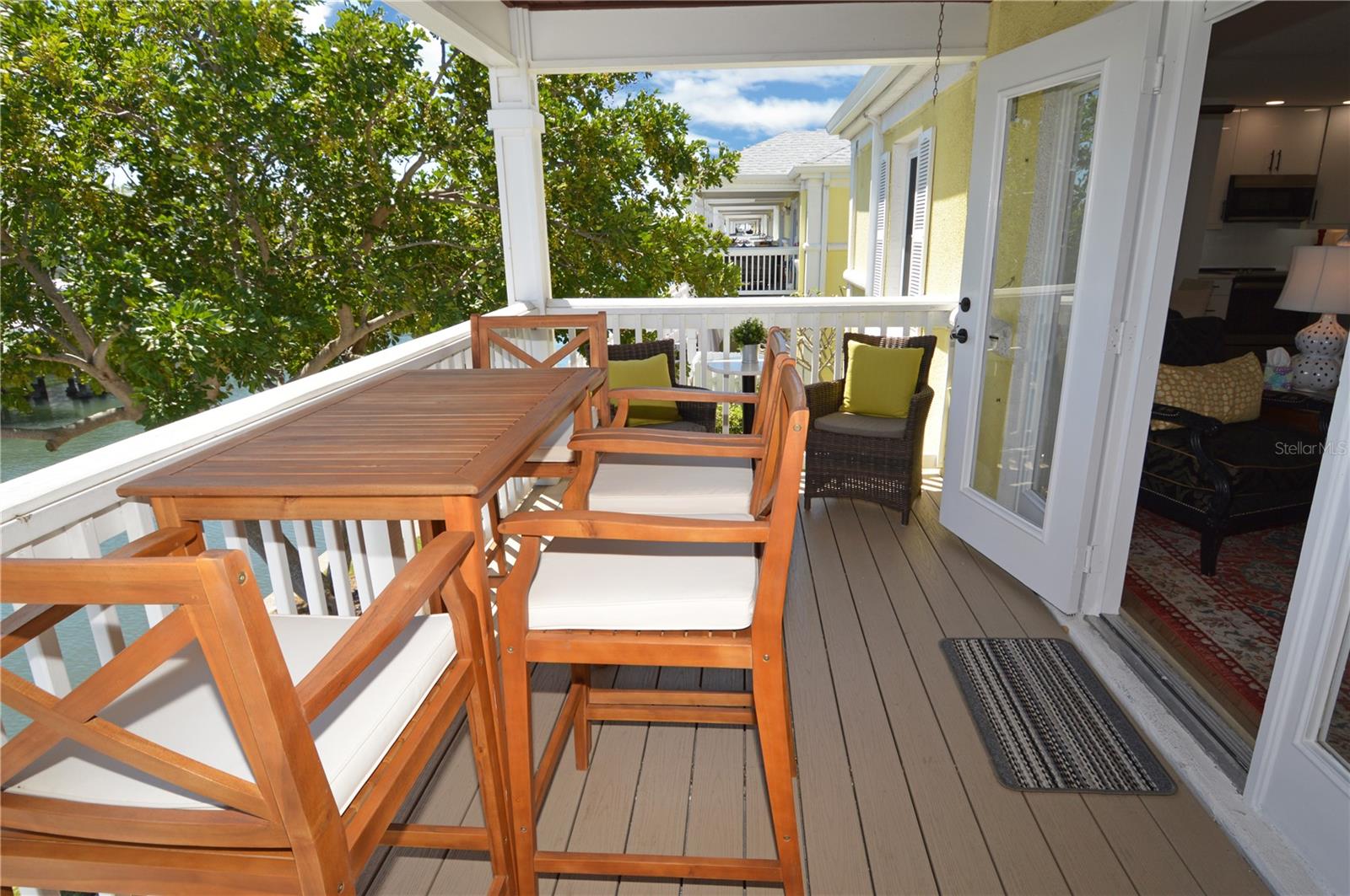 Image 48 of 100 For 5048 Beach Drive Se F