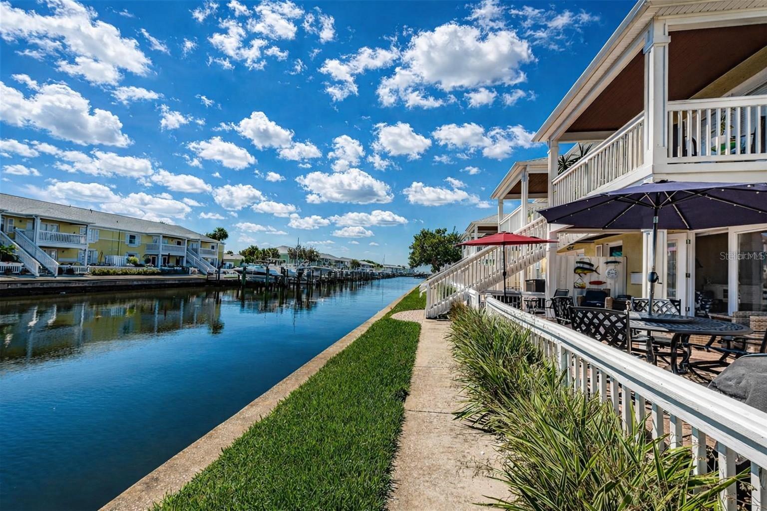 Image 53 of 100 For 5048 Beach Drive Se F