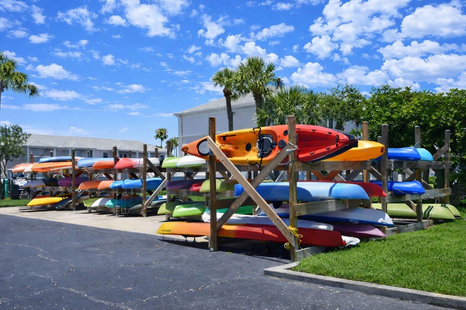 Image 84 of 100 For 5048 Beach Drive Se F