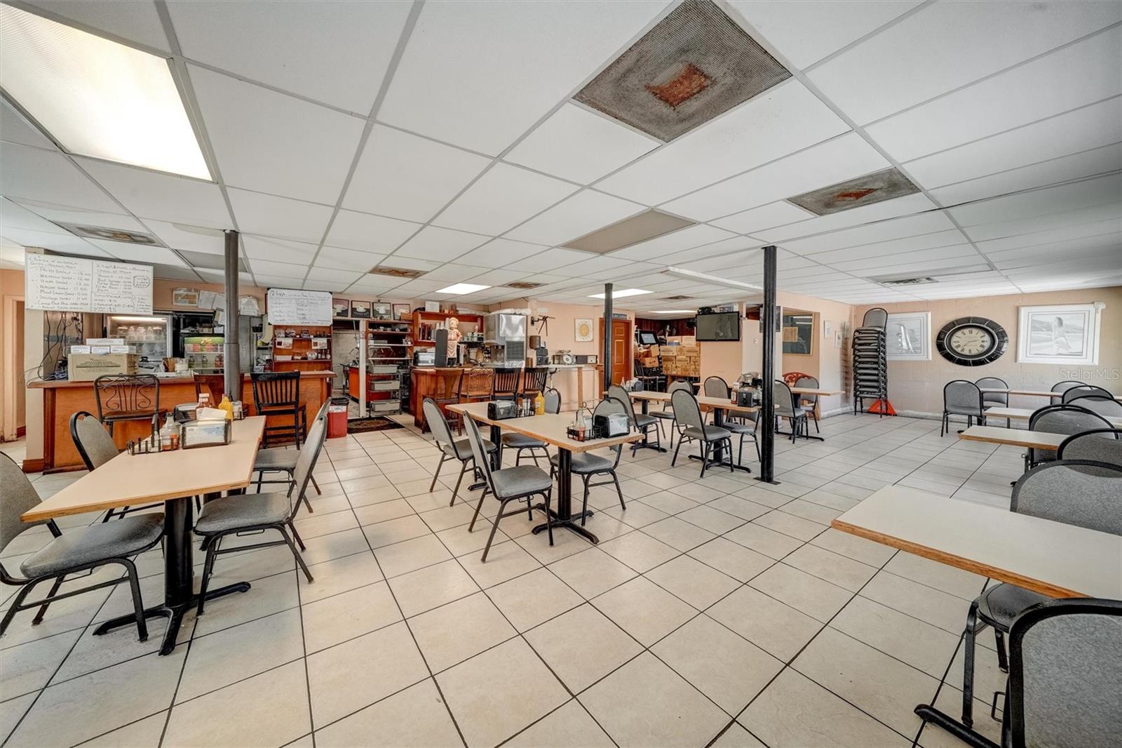 Image 5 of 17 For 5202 Nebraska Avenue E