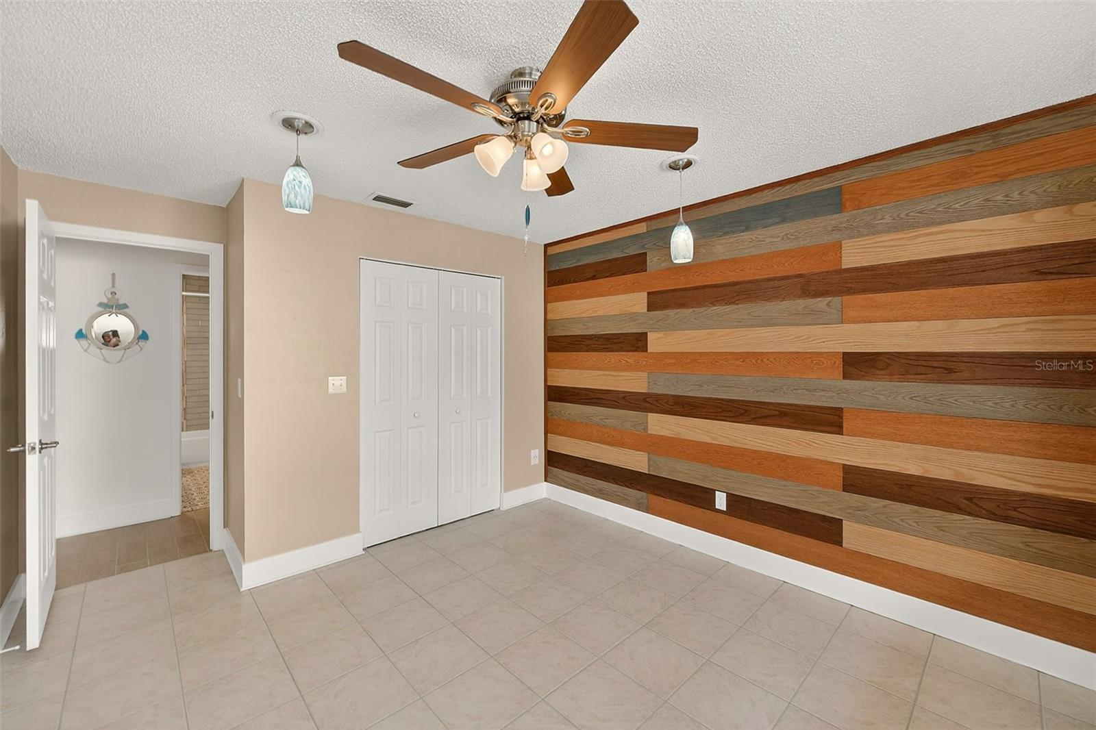 Image 26 of 50 For 1207 13th Circle Se 7