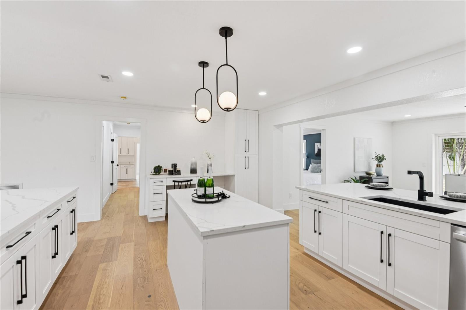 Image 13 of 43 For 850 Rafael Boulevard Ne