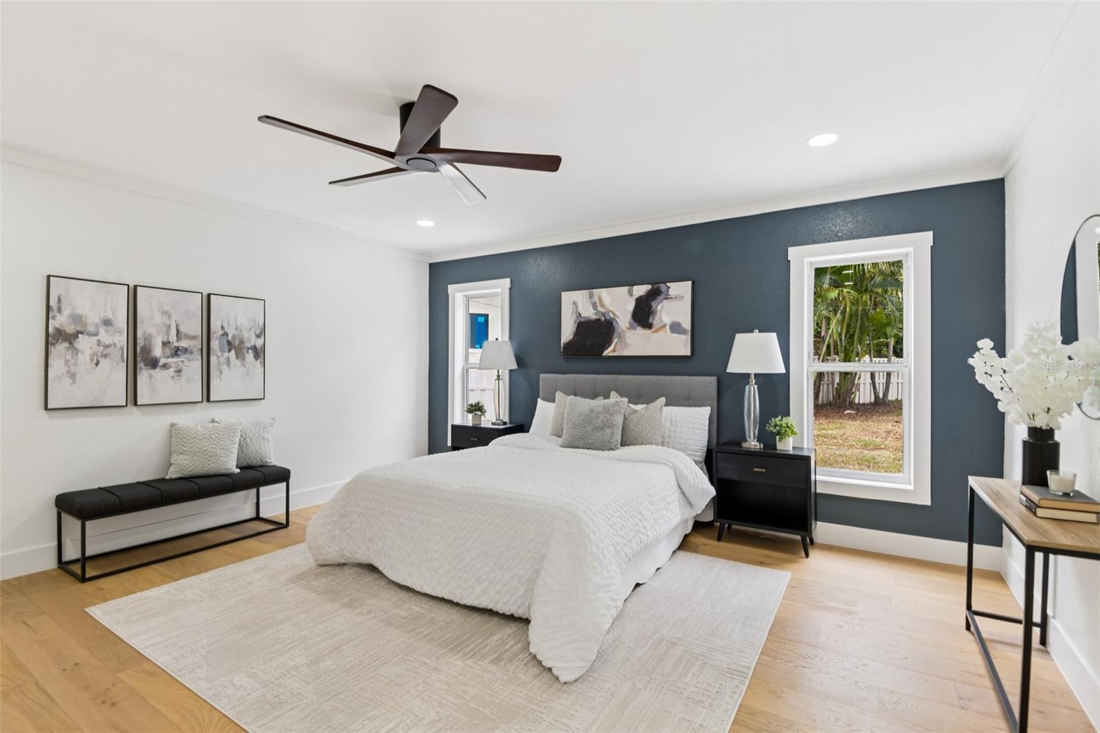 Image 24 of 43 For 850 Rafael Boulevard Ne