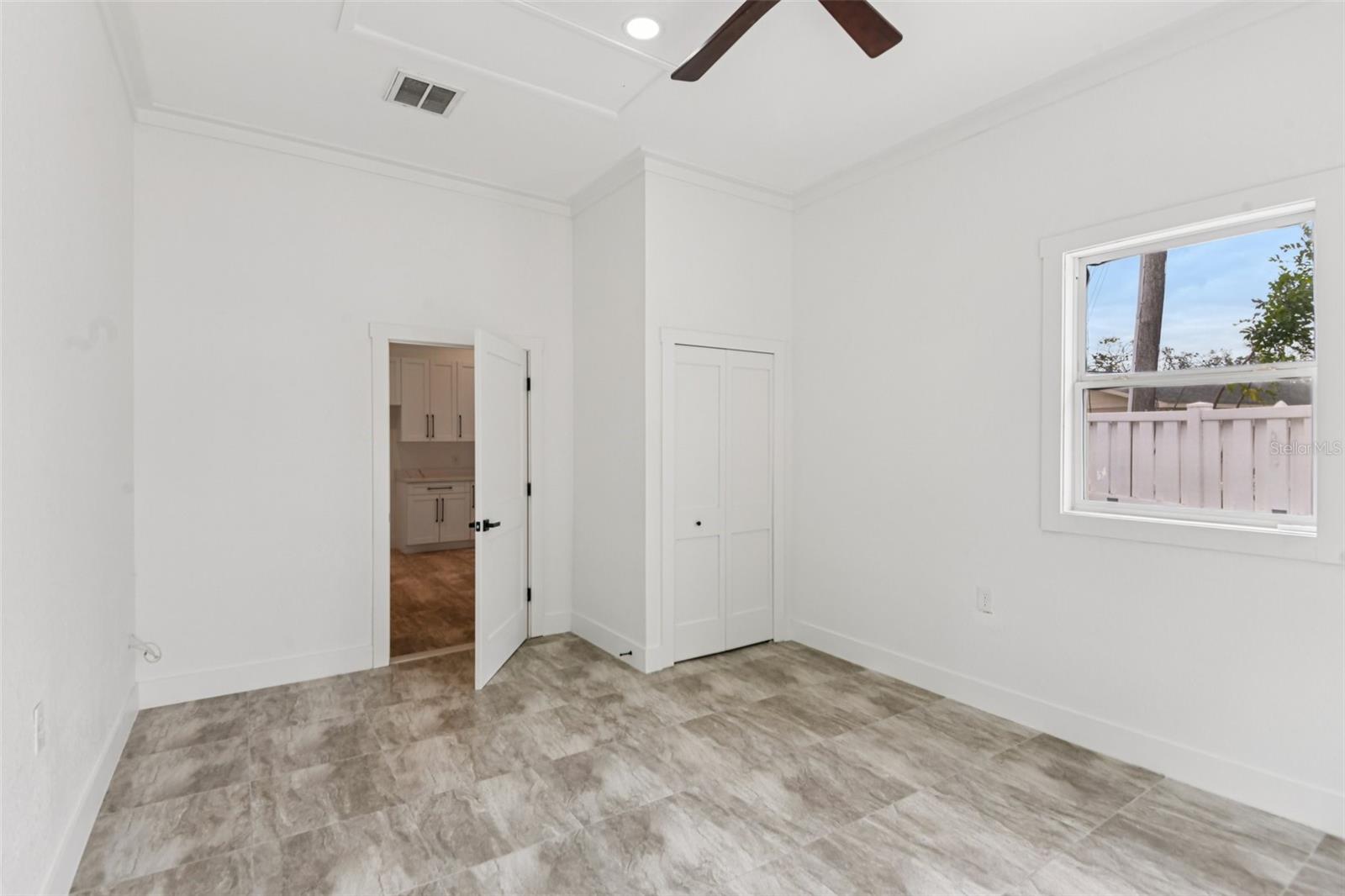 Image 32 of 43 For 850 Rafael Boulevard Ne