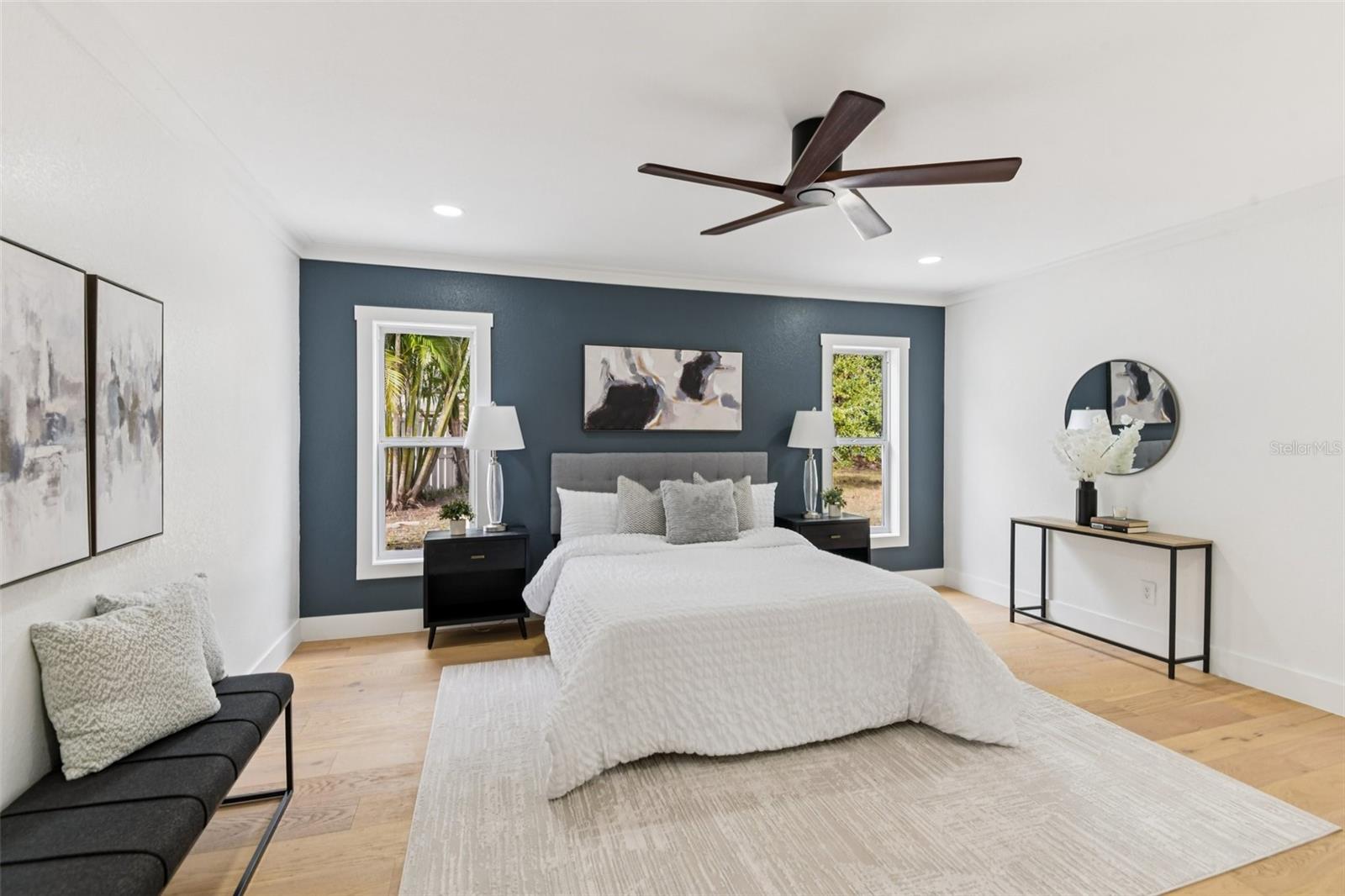 Image 5 of 43 For 850 Rafael Boulevard Ne