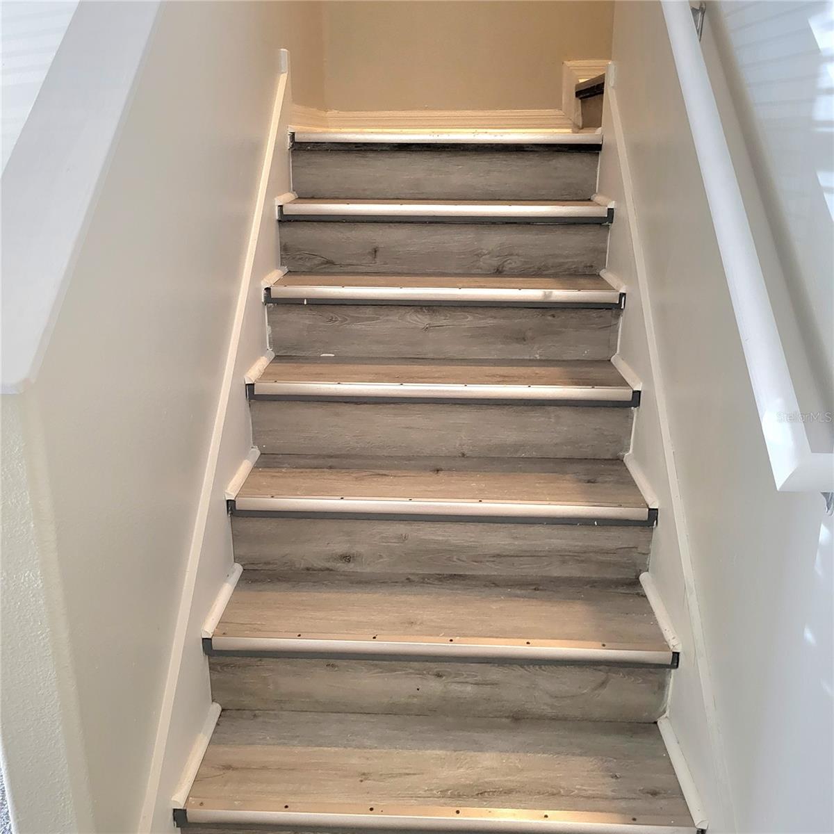 Image 15 of 24 For 10938 Brickside Court