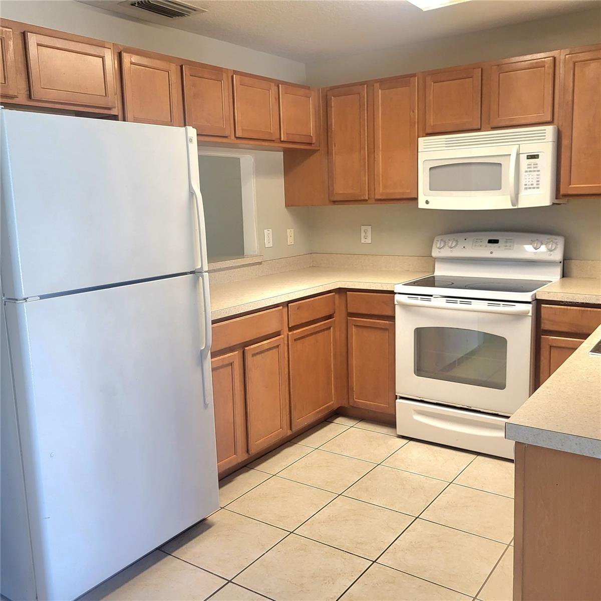 Image 6 of 24 For 10938 Brickside Court