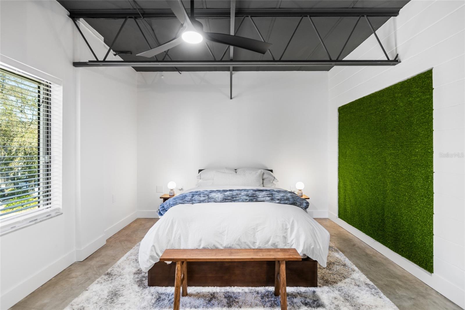 Image 23 of 33 For 213 12th Street