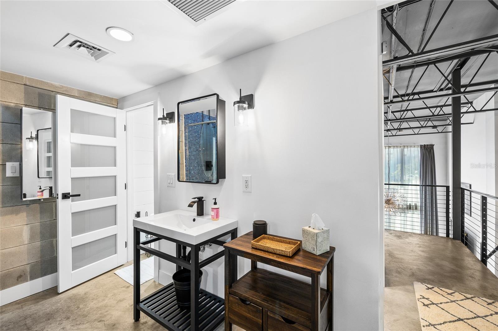 Image 27 of 33 For 213 12th Street