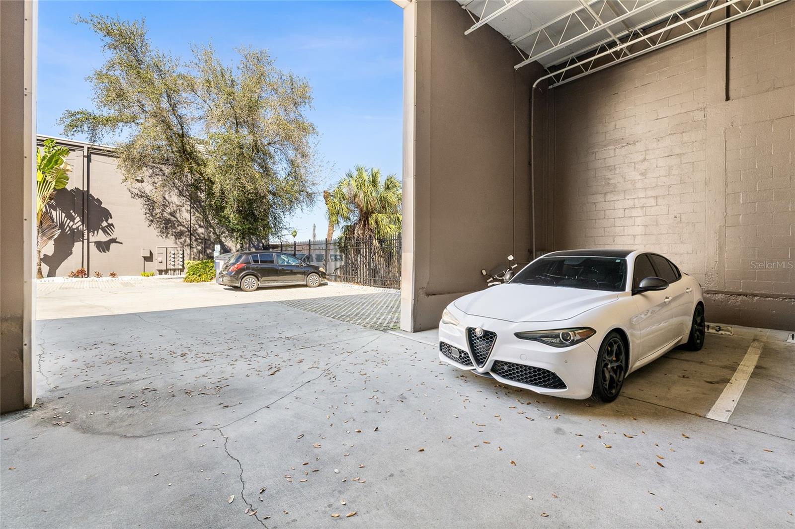 Image 32 of 33 For 213 12th Street