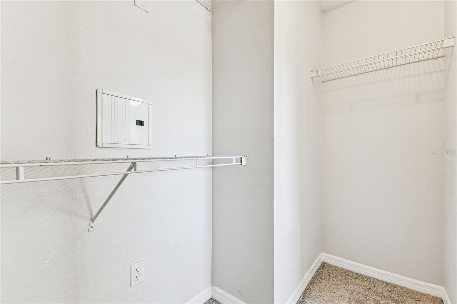 Image 35 of 43 For 11651 Declaration Drive