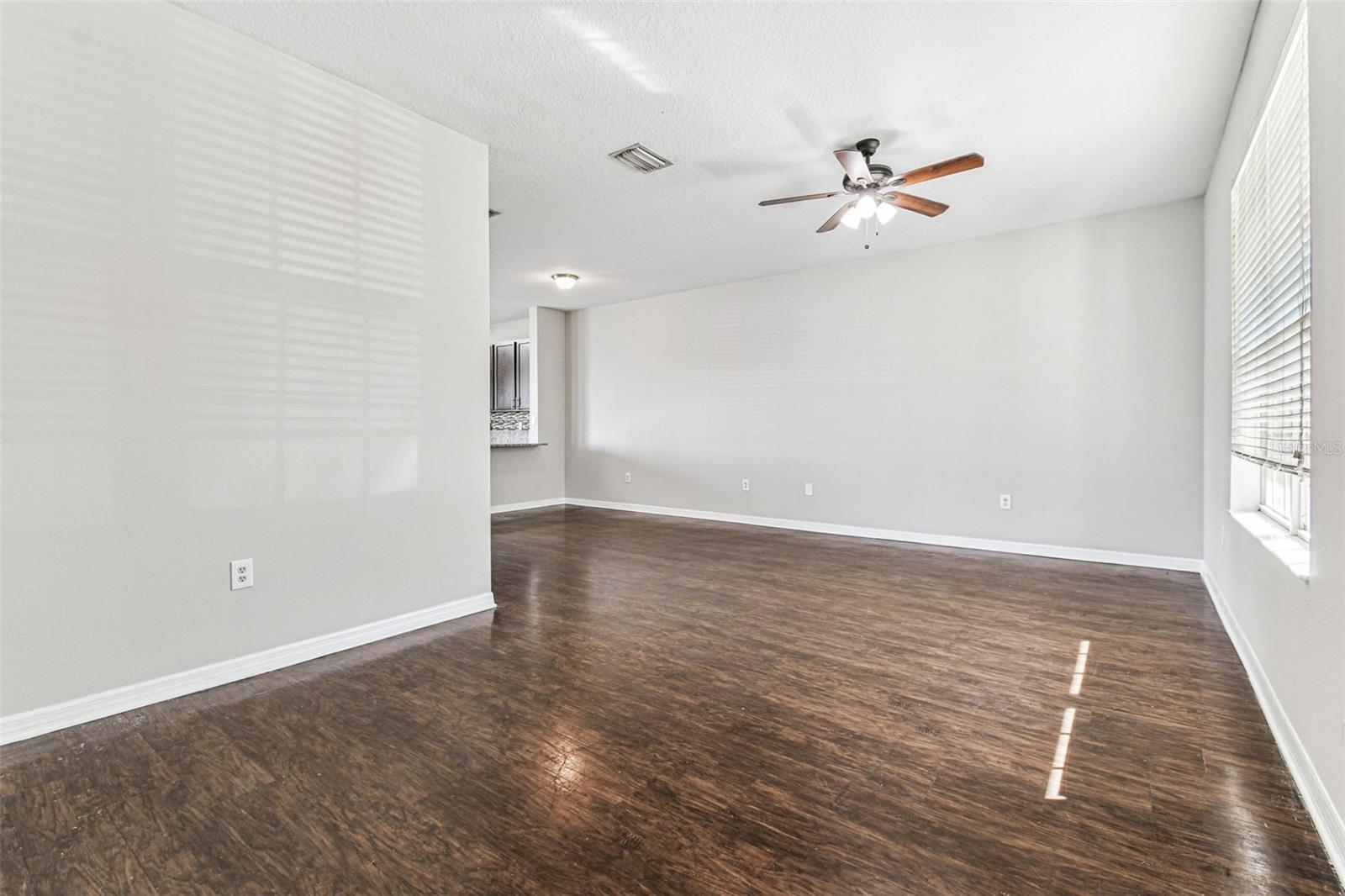 Image 4 of 43 For 11651 Declaration Drive