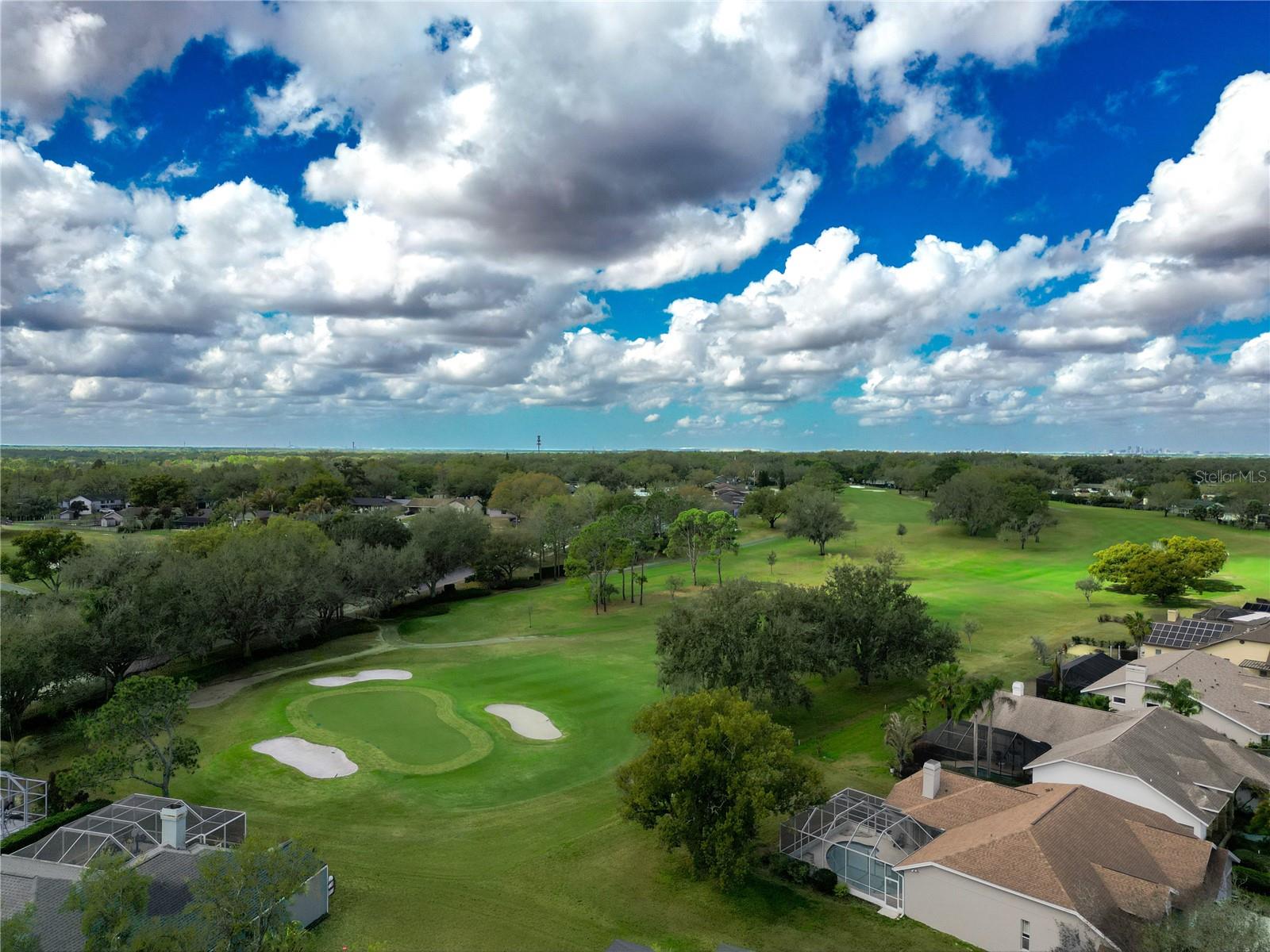 Image 3 of 41 For 2319 Sunview Avenue