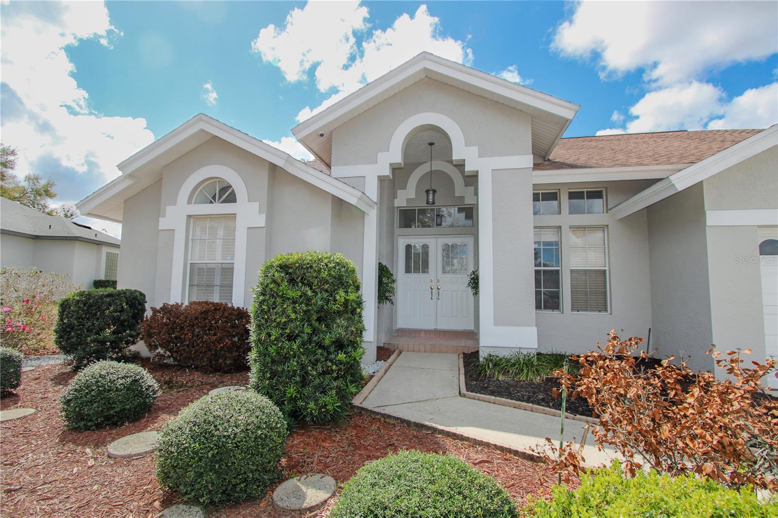 Image 5 of 41 For 2319 Sunview Avenue