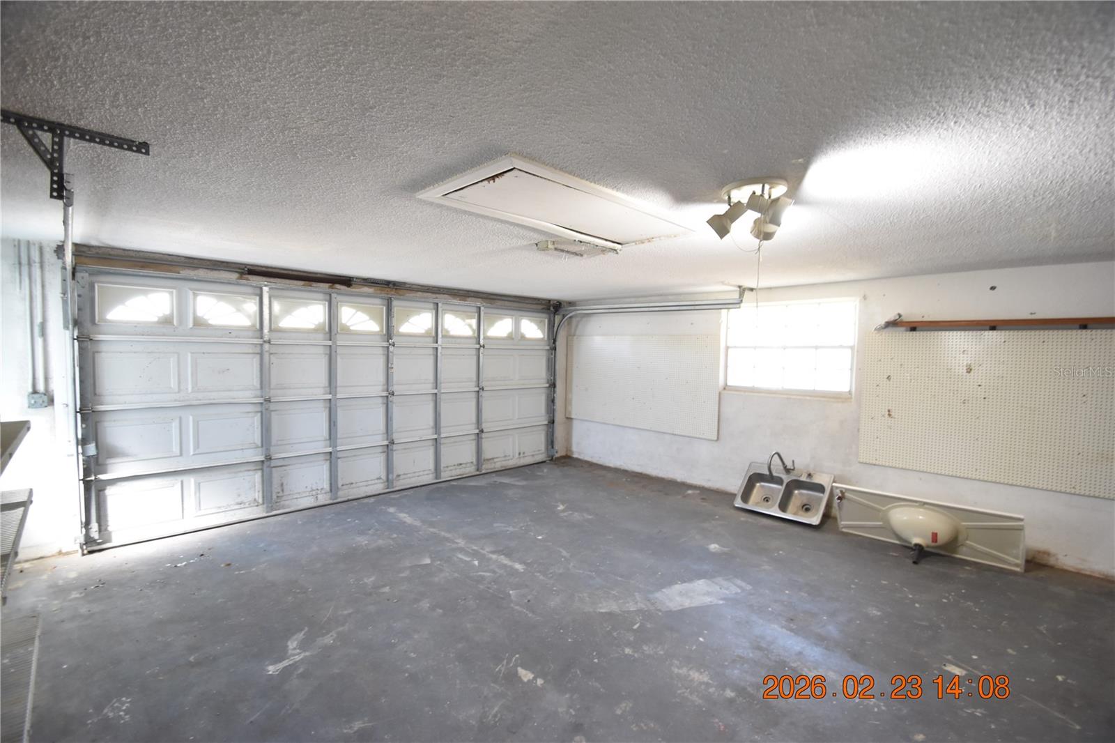 Image 7 of 46 For 7742 Yucca Drive