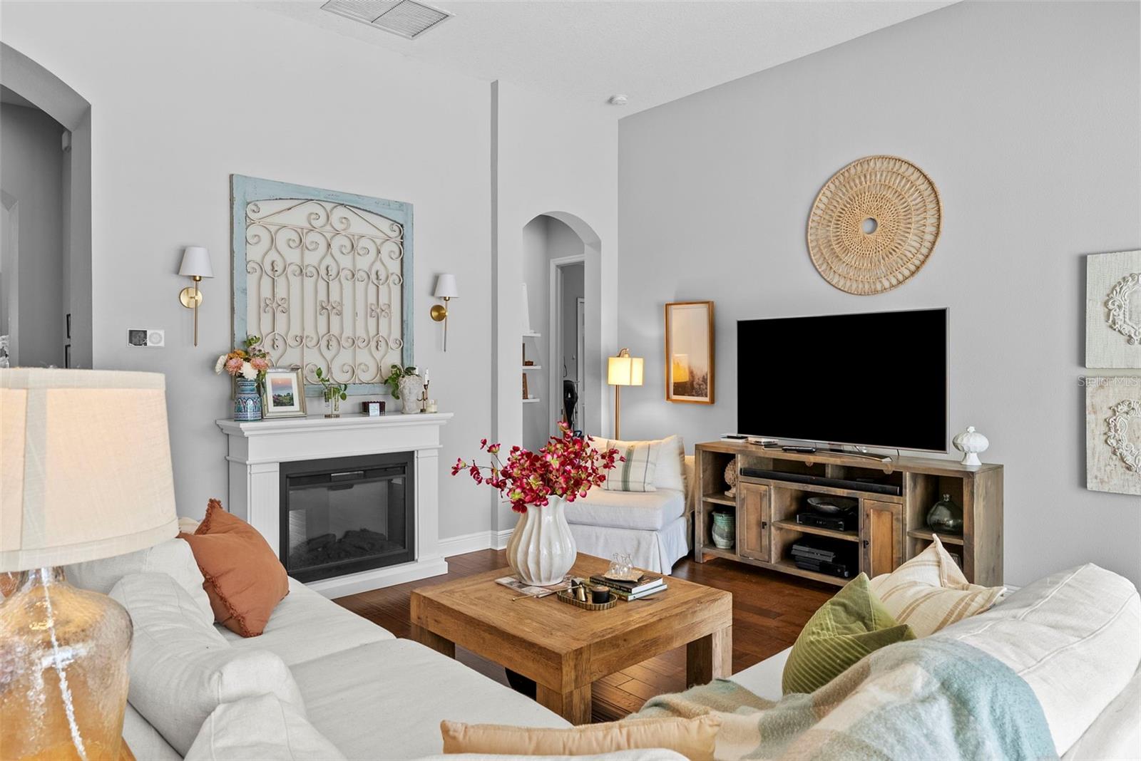 Image 10 of 60 For 1001 Sonesta Avenue