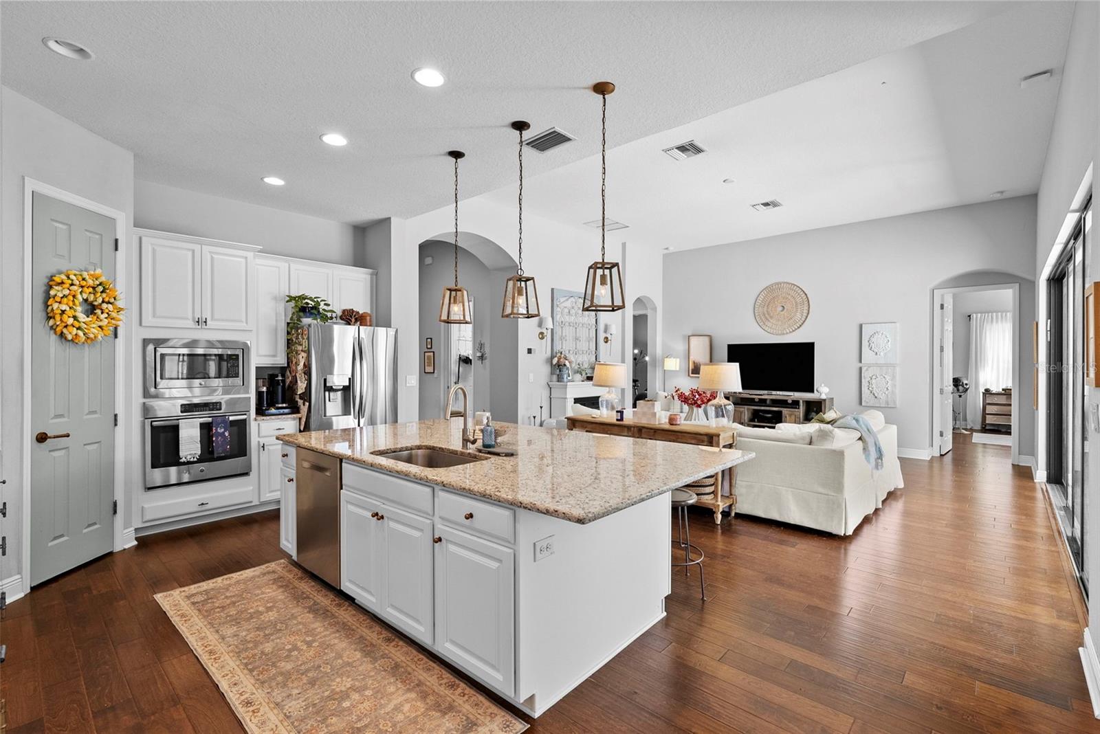 Image 19 of 60 For 1001 Sonesta Avenue