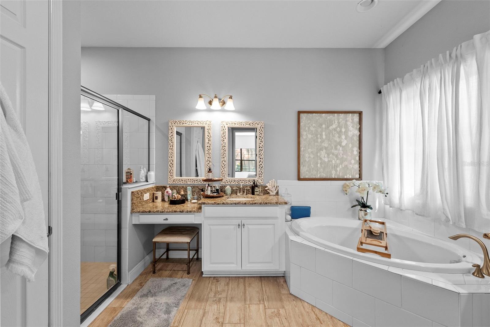 Image 35 of 60 For 1001 Sonesta Avenue