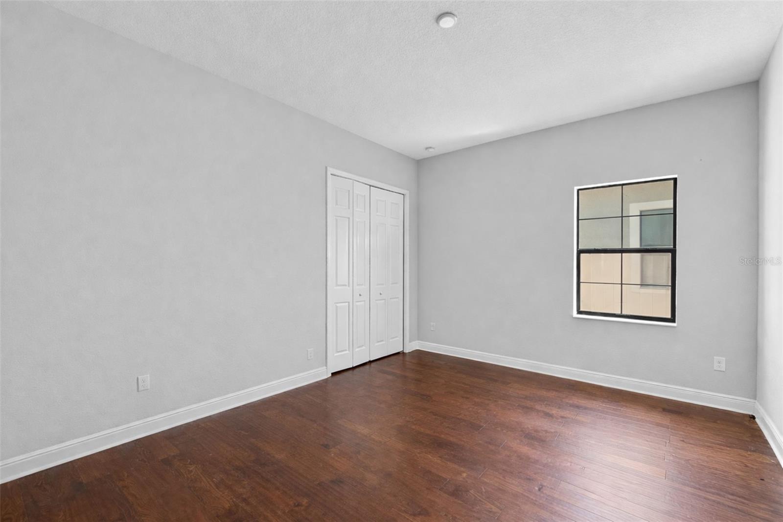 Image 39 of 60 For 1001 Sonesta Avenue