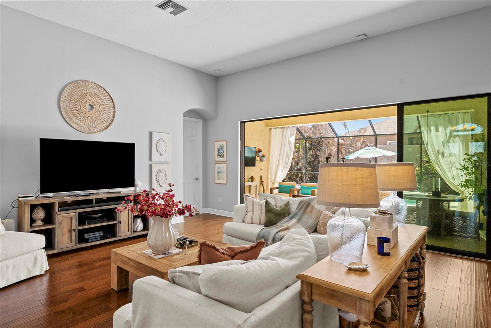 Image 46 of 60 For 1001 Sonesta Avenue