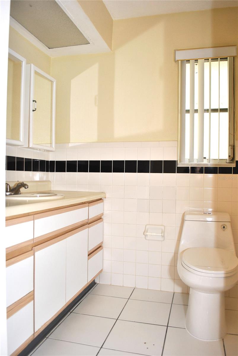 Image 17 of 37 For 2787 Keystone Road